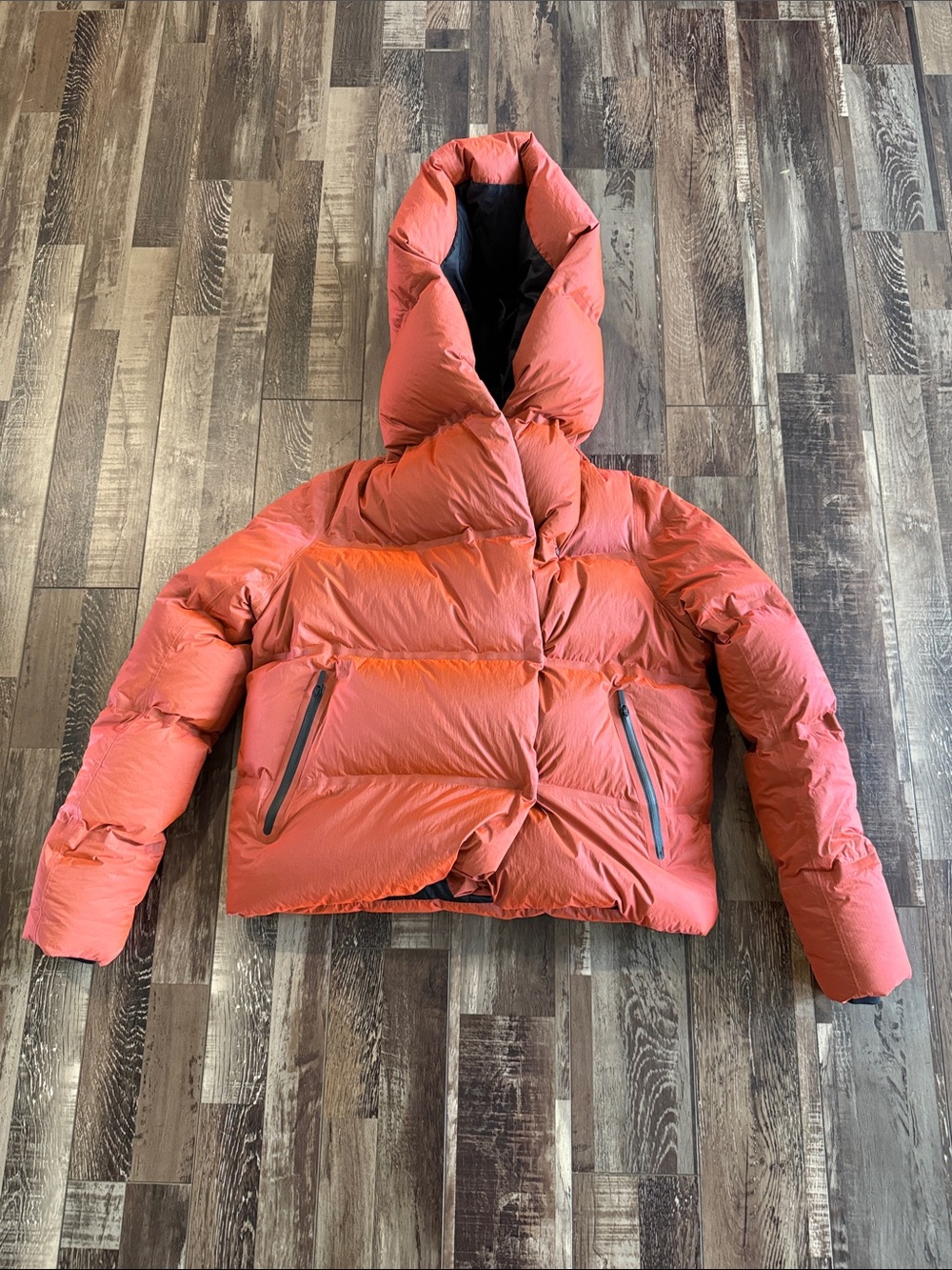 lululemon athletica cloudscape Women's Orange Puffer Jacket with Hood